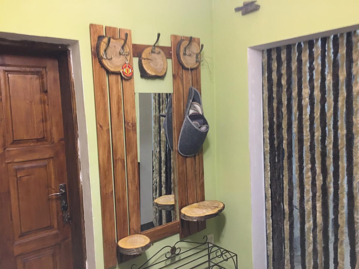Apartment On Stefanyka 42/5 Berehove  Ngoại thất bức ảnh