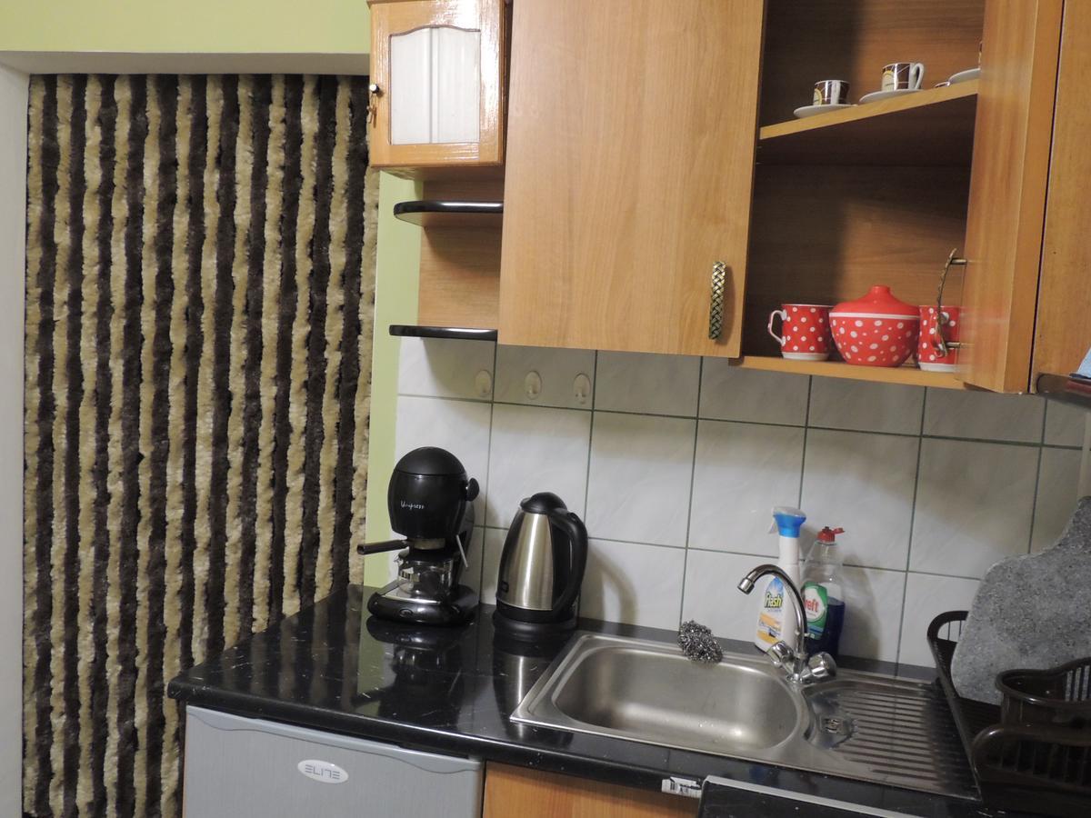 Apartment On Stefanyka 42/5 Berehove  Ngoại thất bức ảnh